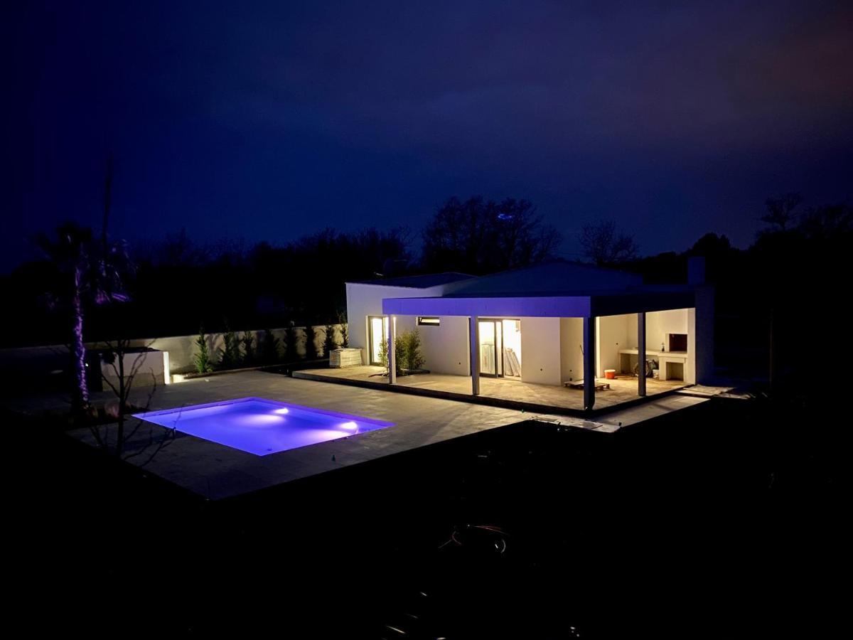 Villa Eni Medulin Sisan Heated Pool Exterior foto