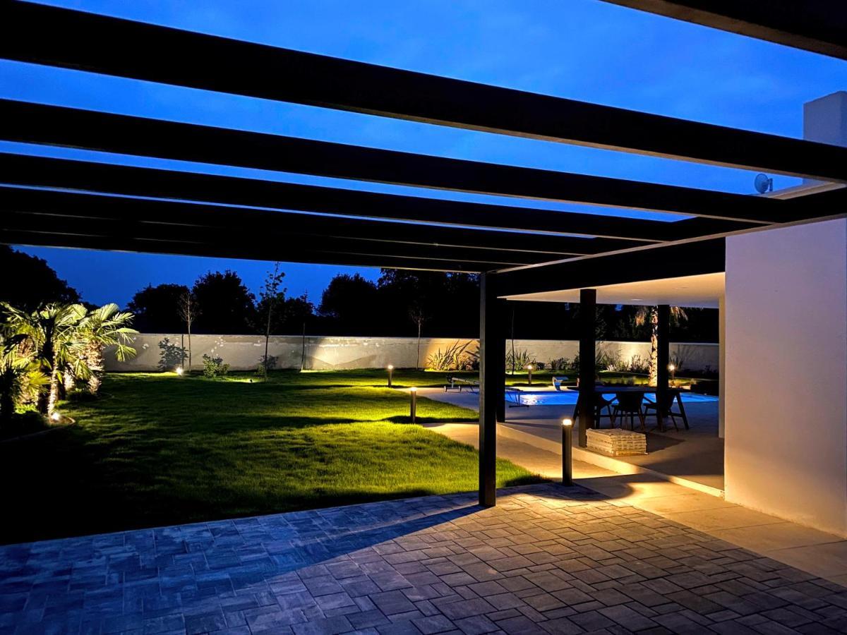Villa Eni Medulin Sisan Heated Pool Exterior foto